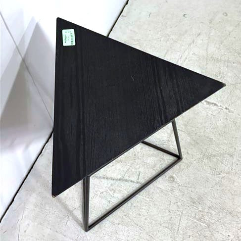 Geometric Inverted Pyramid Accent Table - Image 3