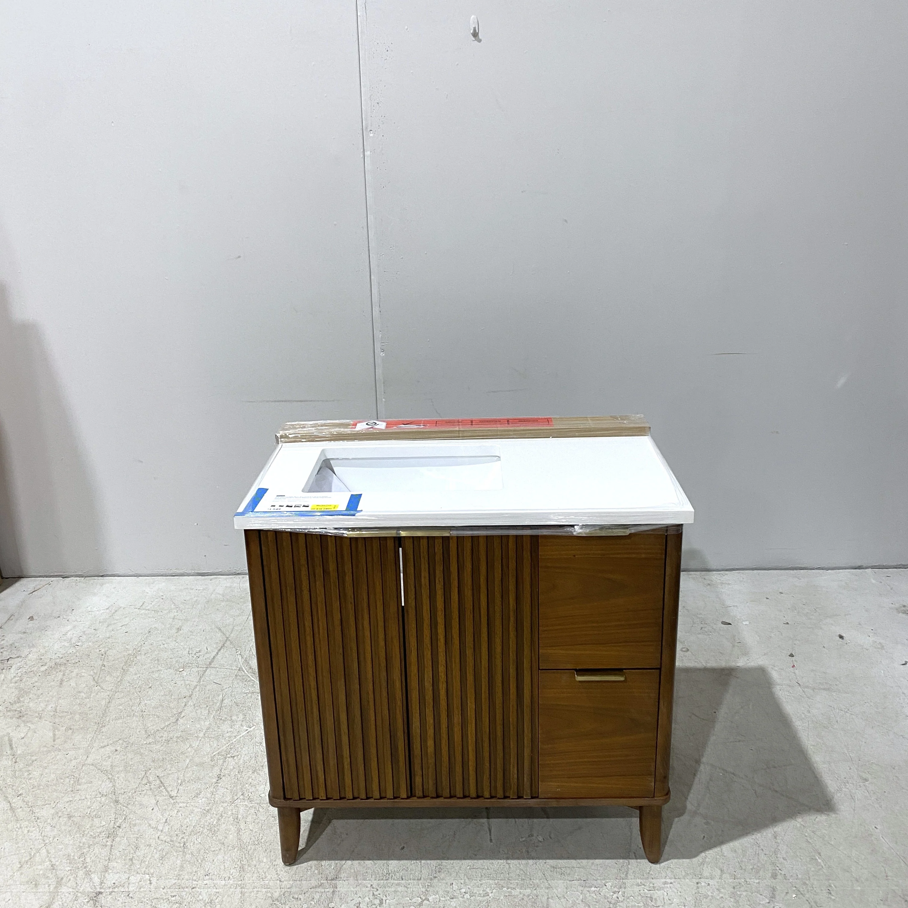 Single Sink Bathroom Vanity - Image 3