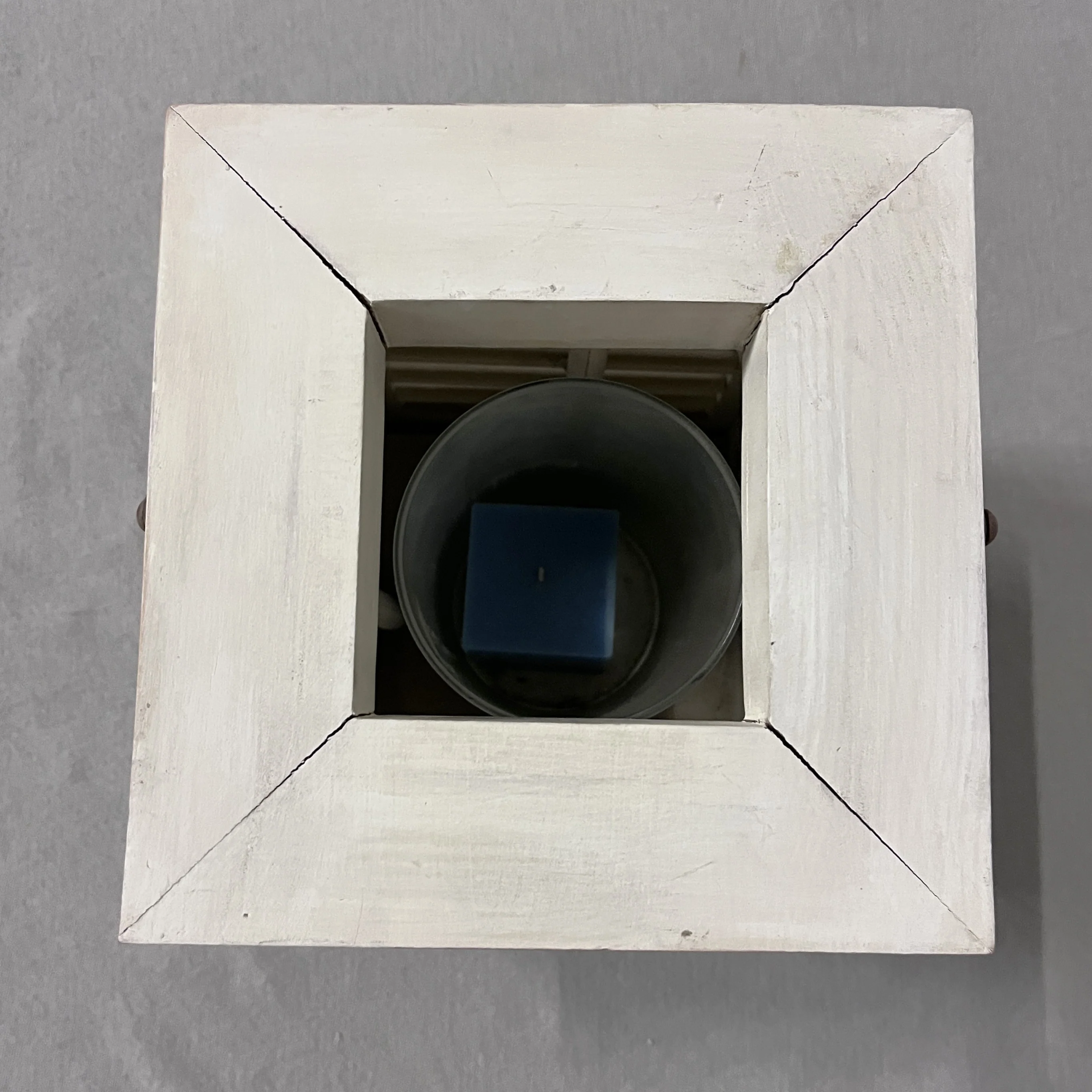 Wood Shutters Lantern - Image 3